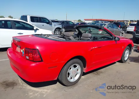 2000 Ford Mustang из США, поврежденный, VIN 1FAFP4449YF258607